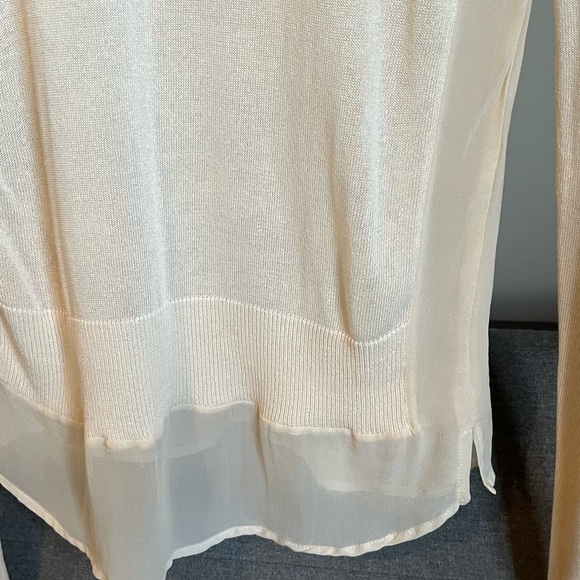 APANAGE cream fine knit sweater, hi-low style,  in size Small - Picture 6 of 8